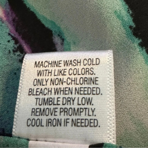 Apt 9 1X Shirt Top Purple Green Striped Button Up Sleeveless V Neck High Low - Picture 8 of 8